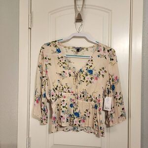Vylette Top